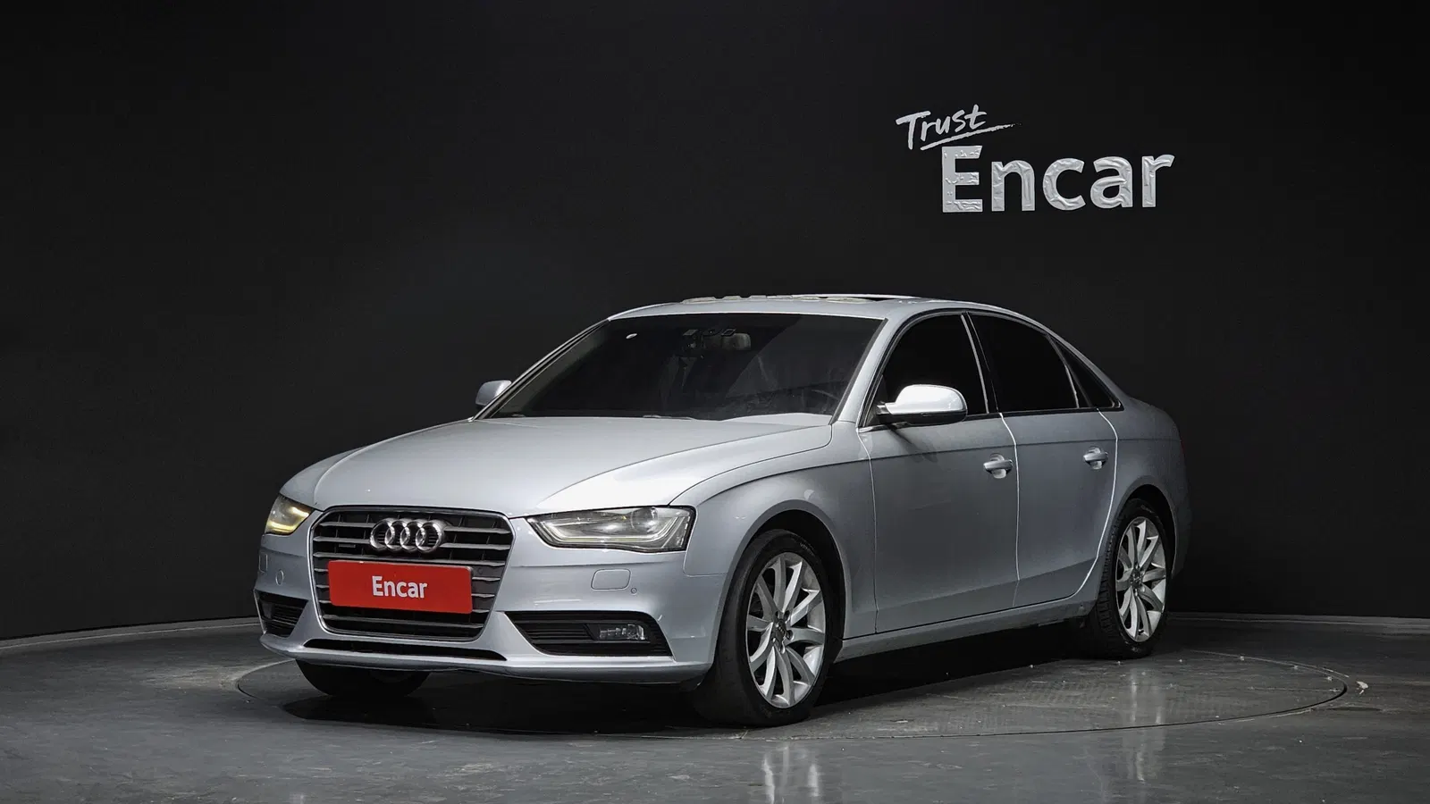 Audi A4 2.0 TDI Quattro Dynamic 2014 — photo 1 sur 20
