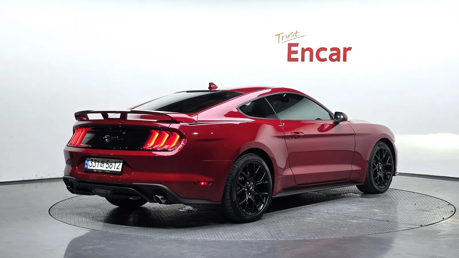 Ford Mustang Coupé 2023 — photo 1 sur 31