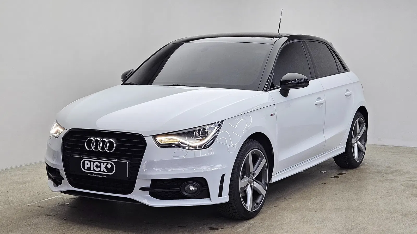 Audi A1 30 TDI Sport 2013 — photo 1 sur 26