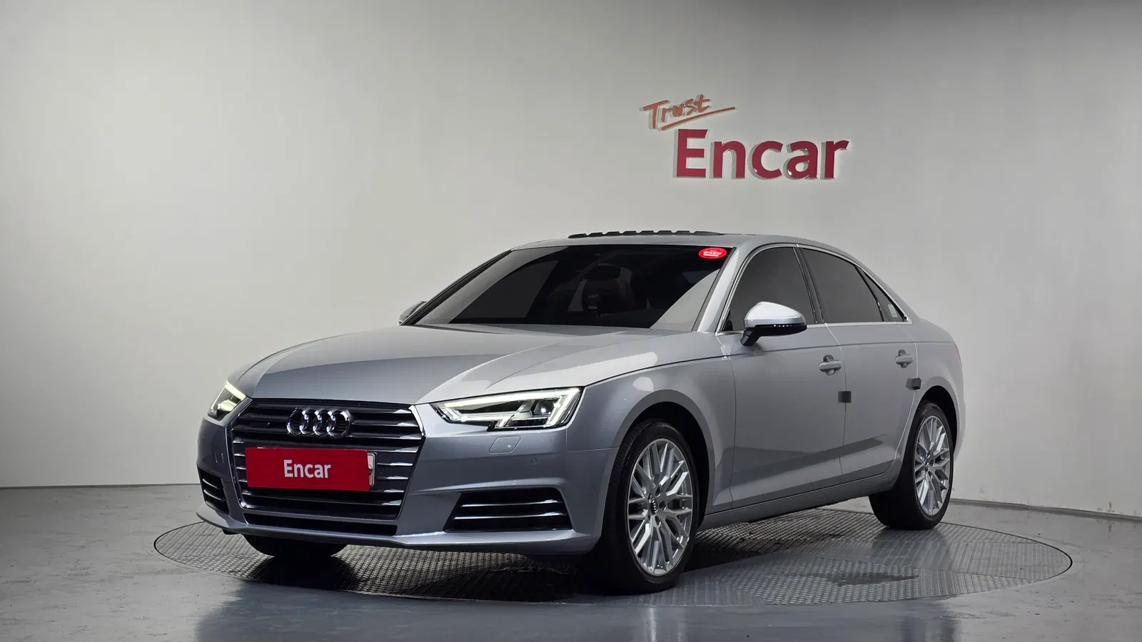 Audi A4 (B9) 35 TDI Quattro Premium 2018 — photo 1 sur 32