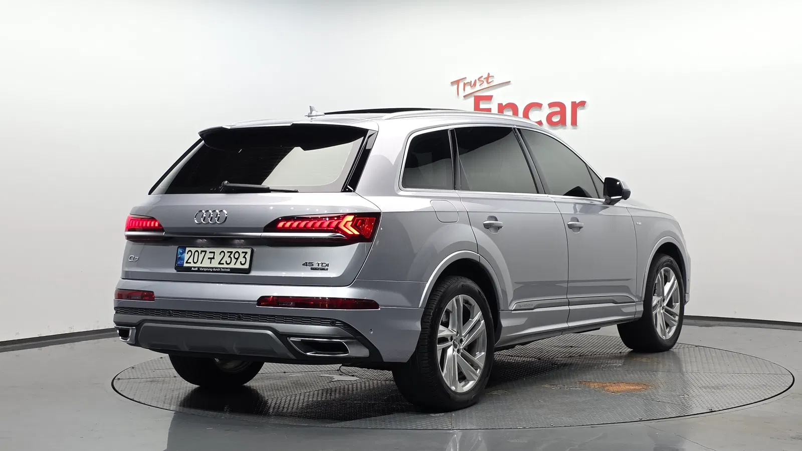 Audi Q7 (4M) 45 TDI Quattro Premium 2021 — photo 1 sur 40