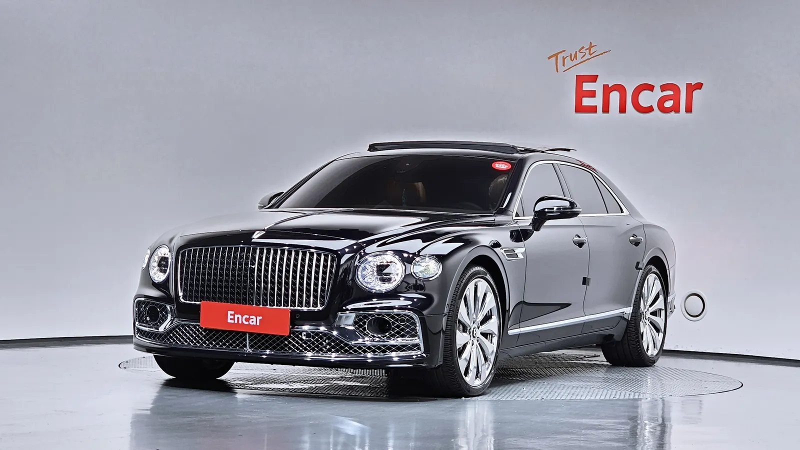 Bentley Flying Spur 3e génération 4.0 2022 — photo 1 sur 44
