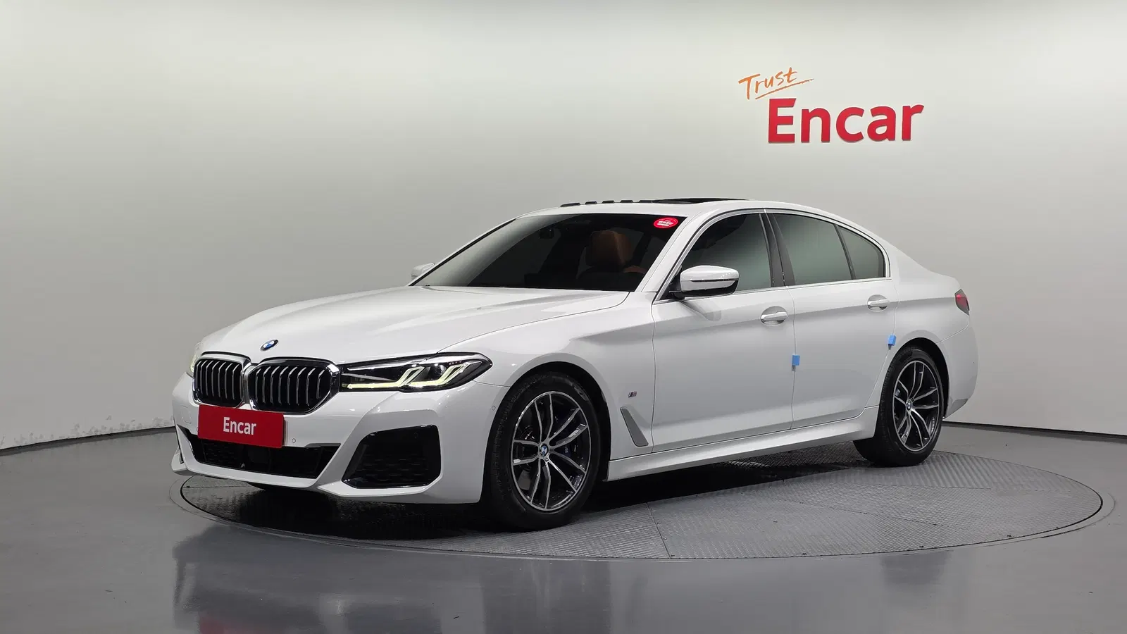 BMW Série 5 (G30) 520i M Sport 2022 — photo 1 sur 20