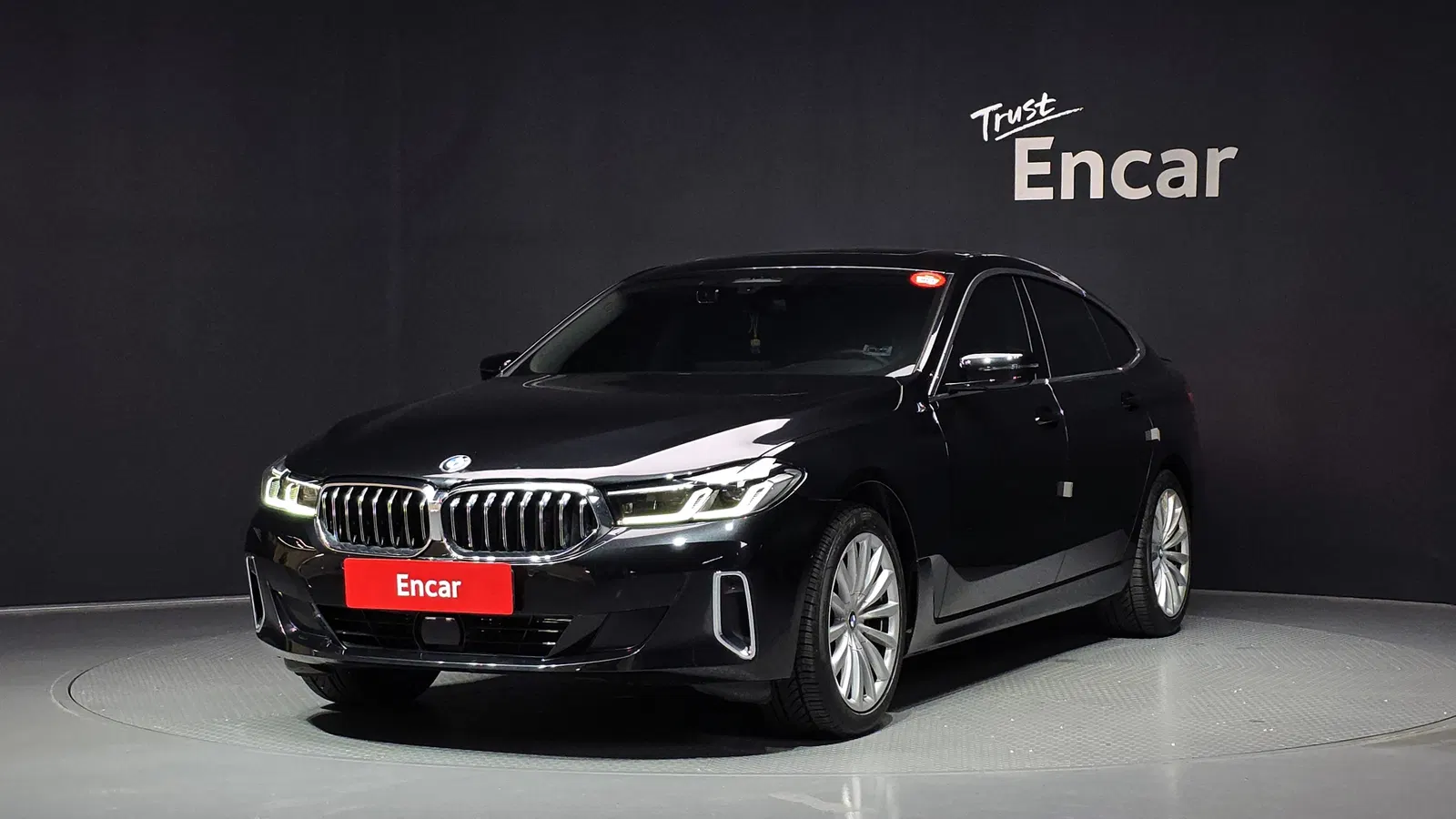 BMW Série 6 GT (G32) 620d xDrive Luxury 2022 — photo 1 sur 33