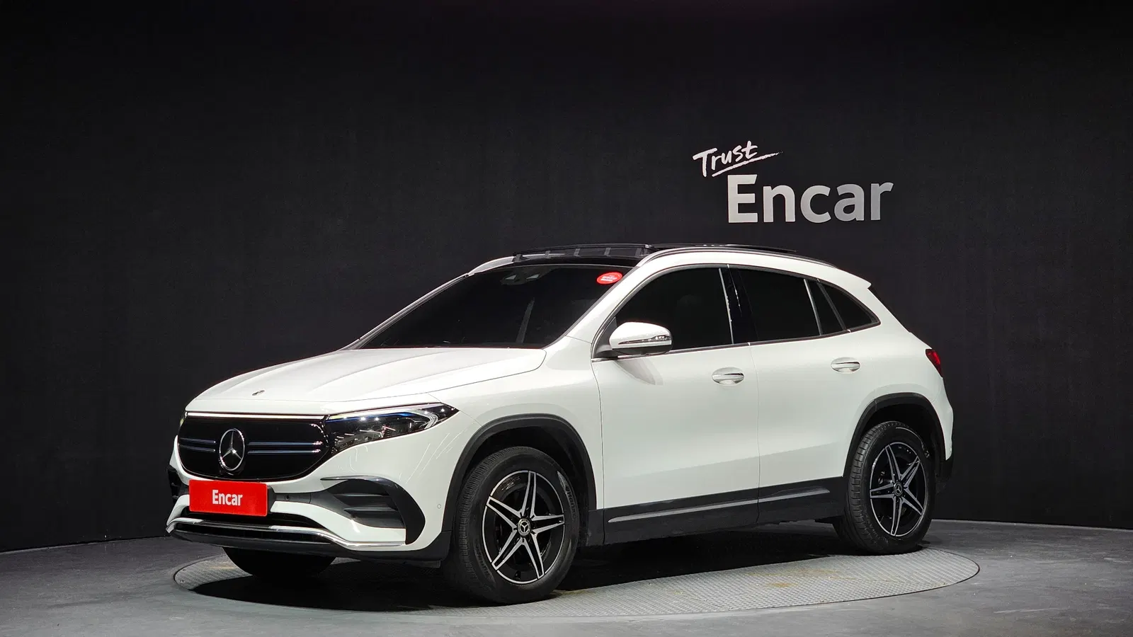 Mercedes-Benz EQA AMG Line · EQA250 (H243) 2023 — photo 1 sur 8