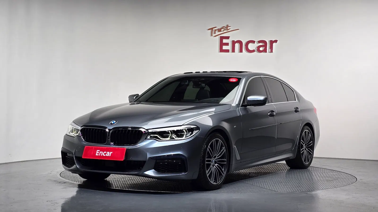 BMW Série 5 (G30) 530i M Sport Plus 2019 — photo 1 sur 39