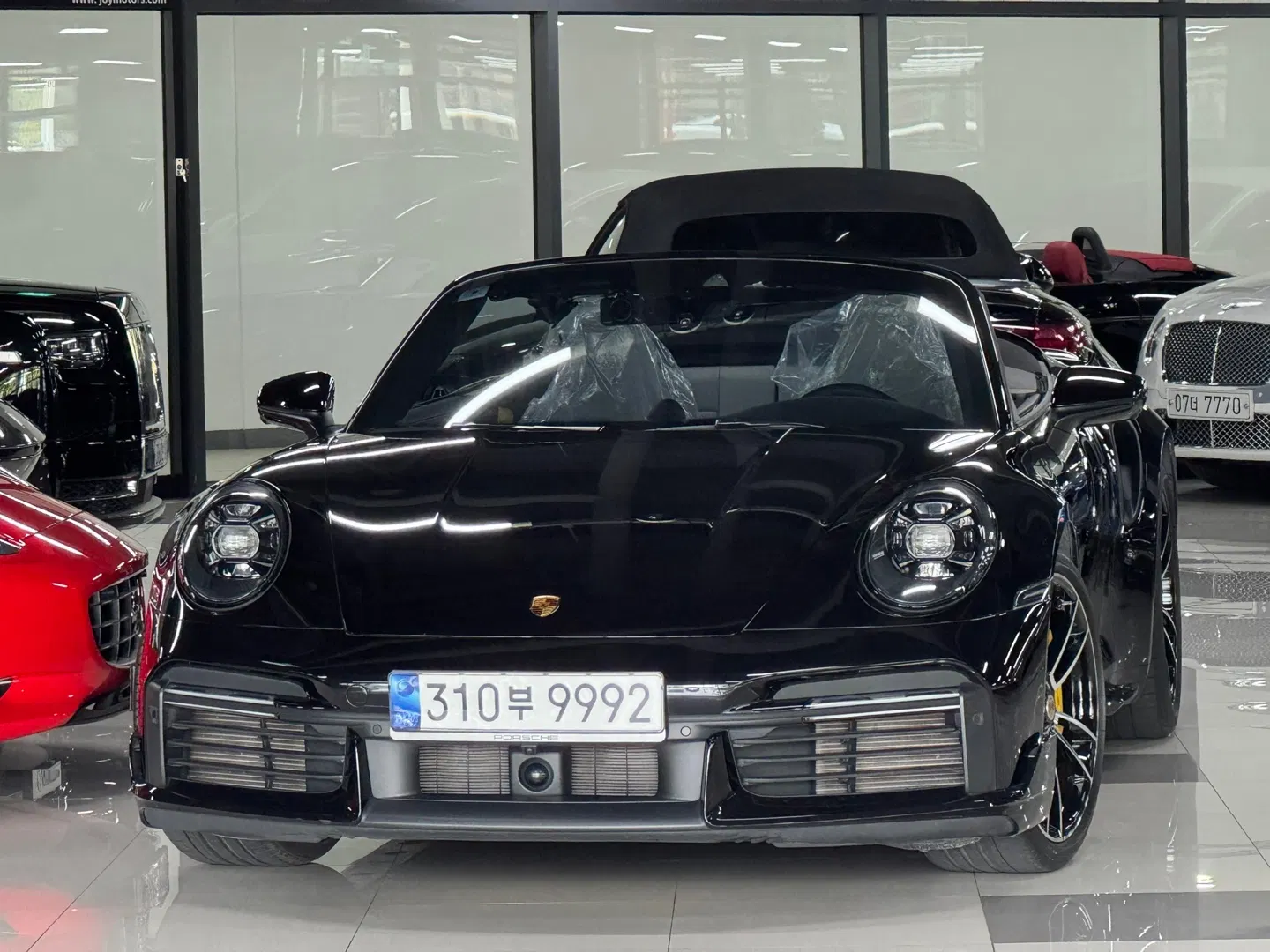 Porsche 911 (992) Turbo S Cabriolet 2023 — photo 1 sur 22