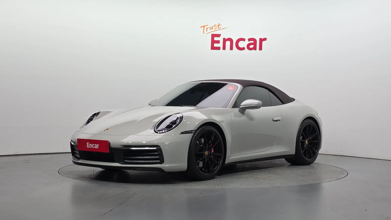 Porsche 911 (992) Carrera 4S Cabriolet 2023 — photo 1 sur 29