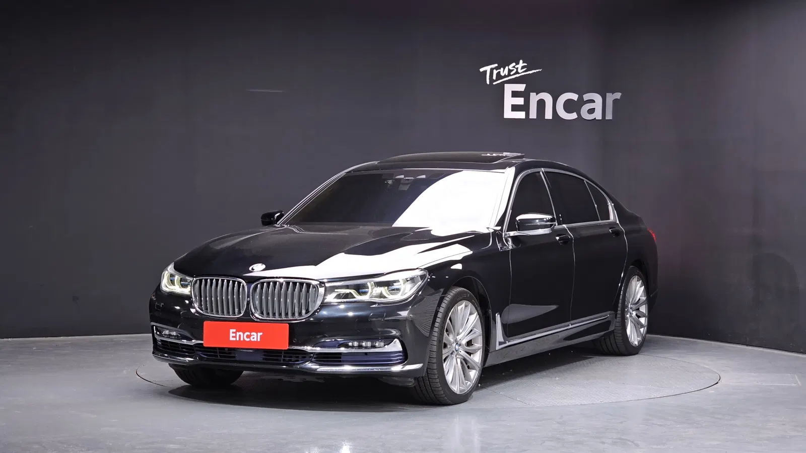 BMW Série 7 (G11) 750Li xDrive 2017 — photo 1 sur 20