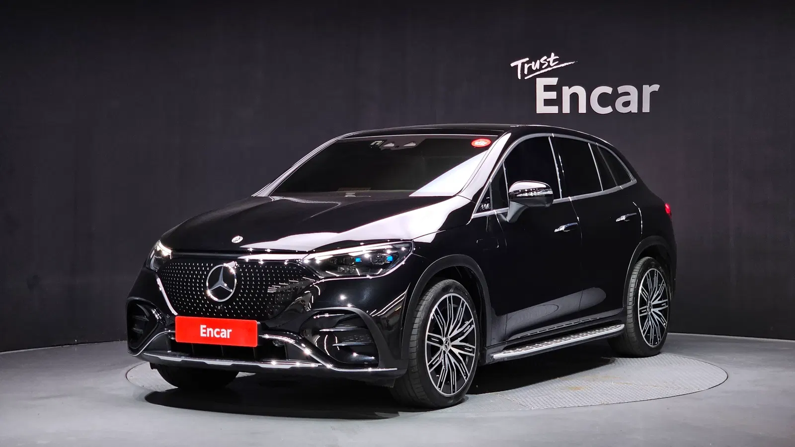 Mercedes-Benz EQE EQE500 4MATIC SUV (X294) 2023 — photo 1 sur 8