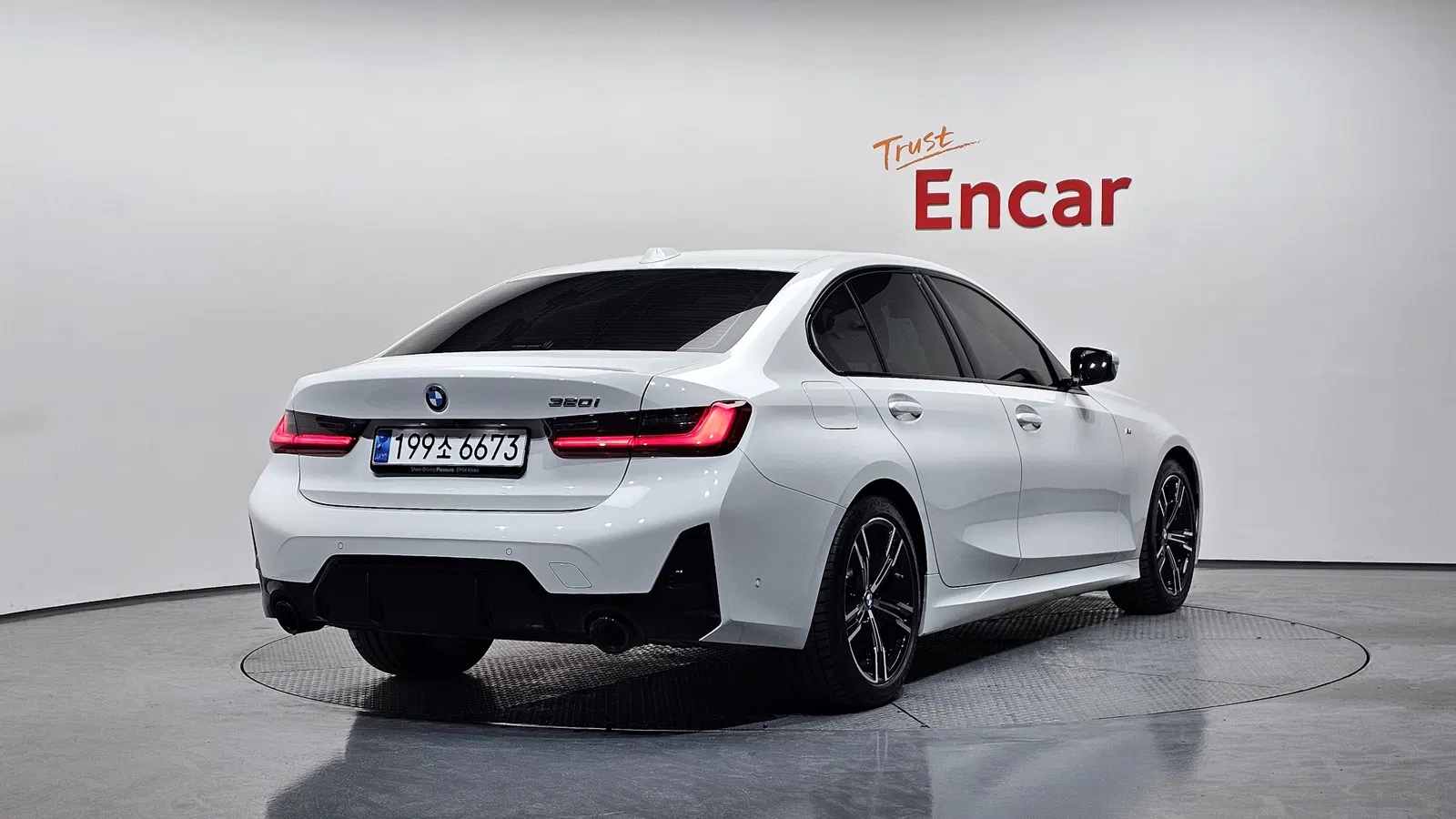 BMW Série 3 (G20) 320i M Sport 2024 — photo 1 sur 32