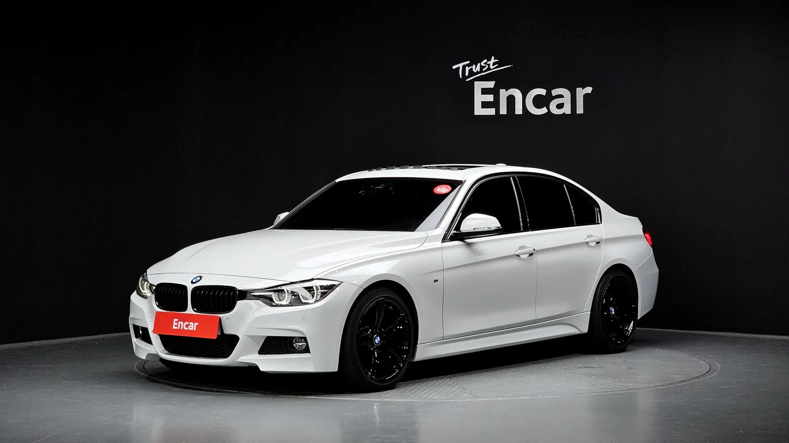 BMW Série 3 (F30) 330i M Sport Shadow 2018 — photo 1 sur 31
