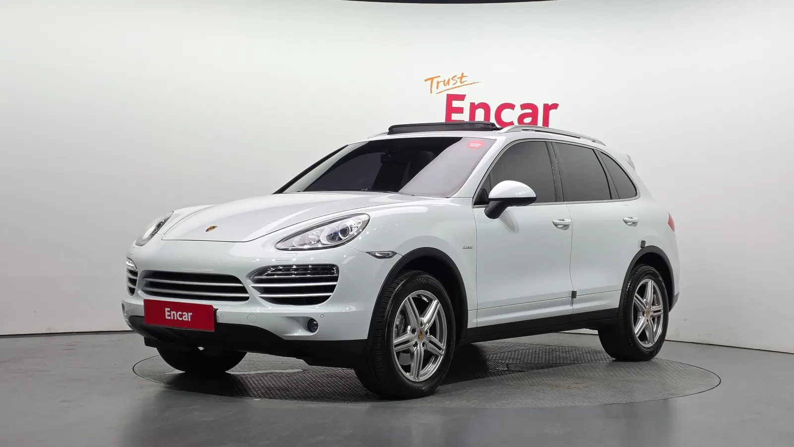 Porsche Cayenne 3.0 Diesel Platinum Edition 2014 — photo 1 sur 30