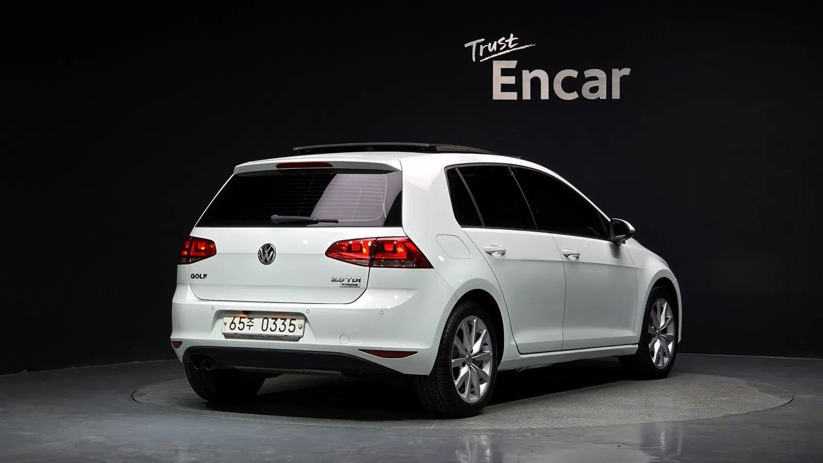 Volkswagen Golf 7e génération 2.0 TDI 2016 — photo 1 sur 37