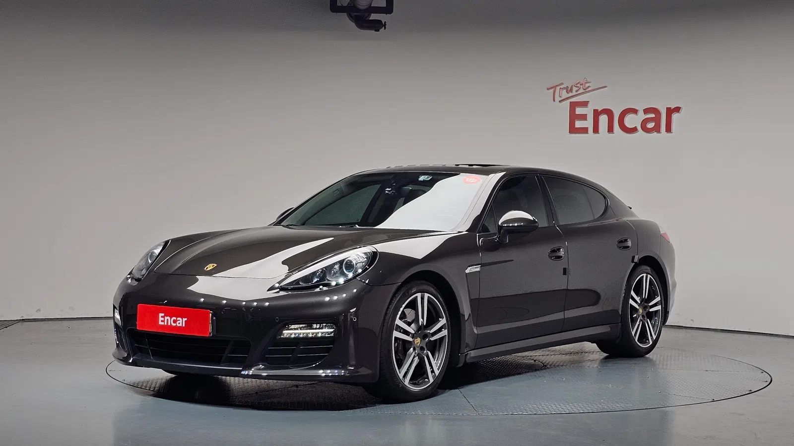 Porsche Panamera 3.6 AWD 2012 — photo 1 sur 20
