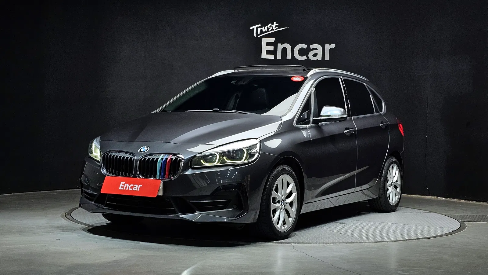 BMW Série 2 Active Tourer (F45) Joy 2019 — photo 1 sur 30