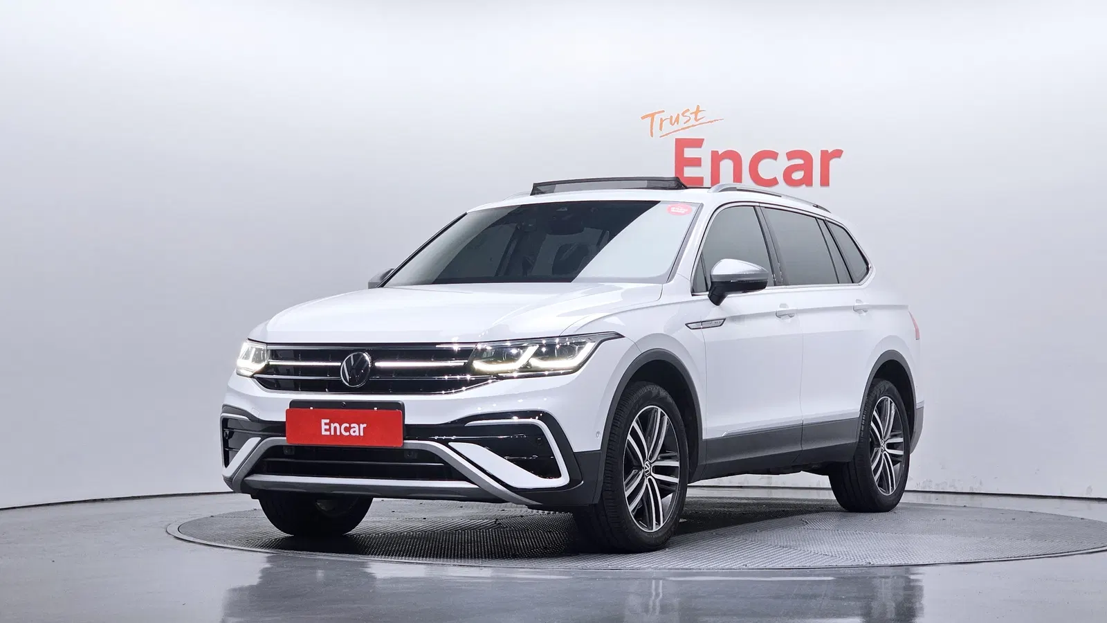 Volkswagen Tiguan Allspace 2.0 TSI Prestige 2023 — photo 1 sur 20