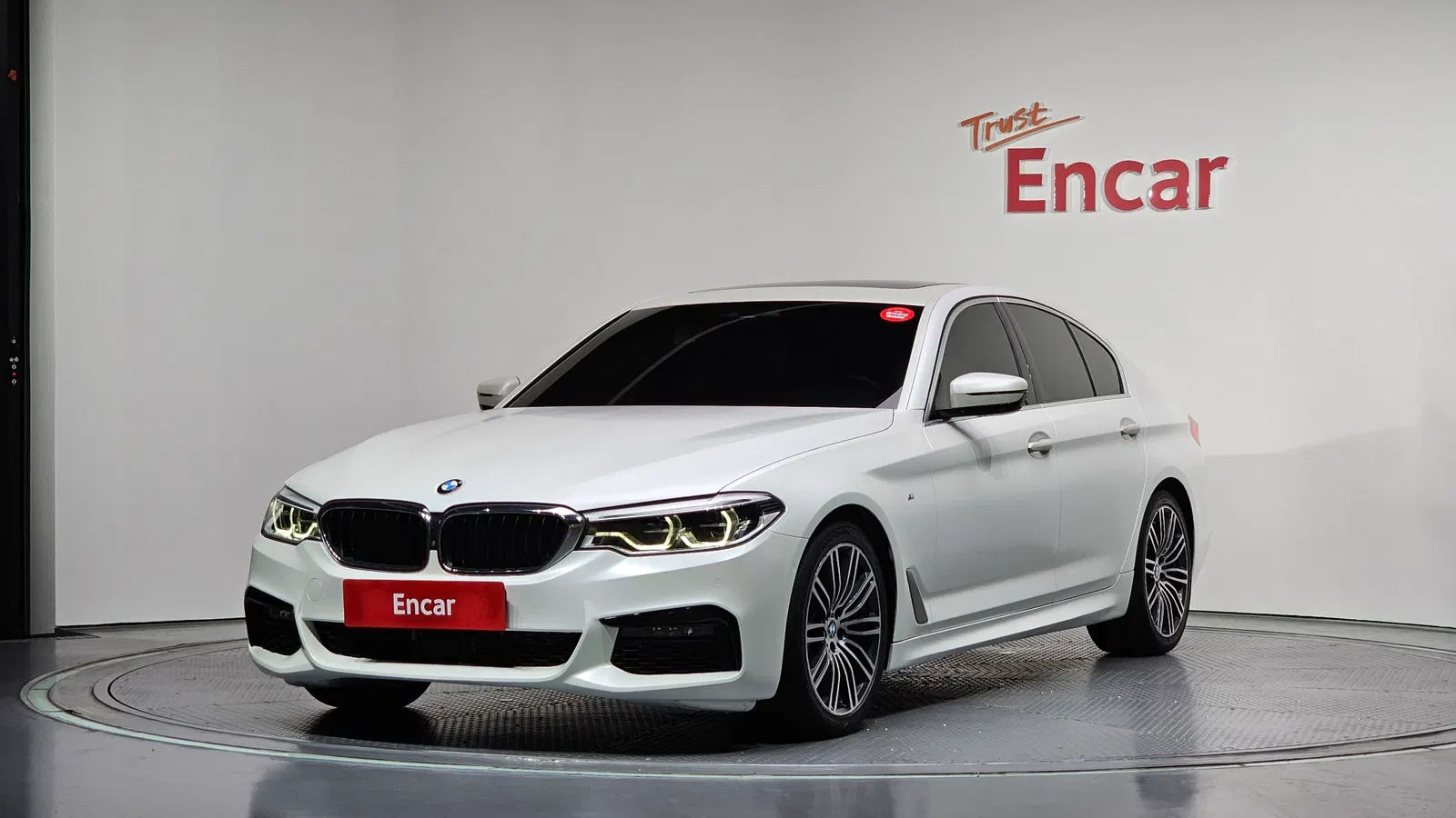 BMW Série 5 (G30) 520d M Sport Plus 2020 — photo 1 sur 8