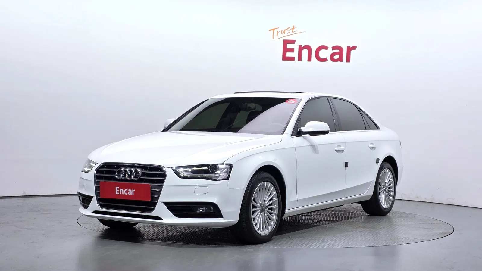 Audi A4 2.0 TDI 2013 — photo 1 sur 20