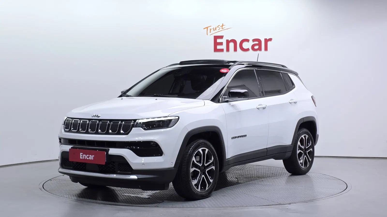 Jeep Compass 2e génération 2.4 Limited AWD 2022 — photo 1 sur 30
