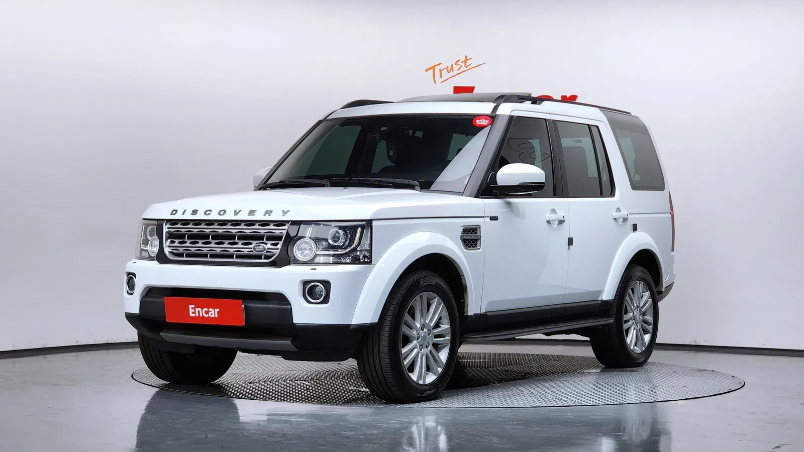 Land Rover Discovery 4 3.0 SDV6 HSE 2016 — photo 1 sur 20