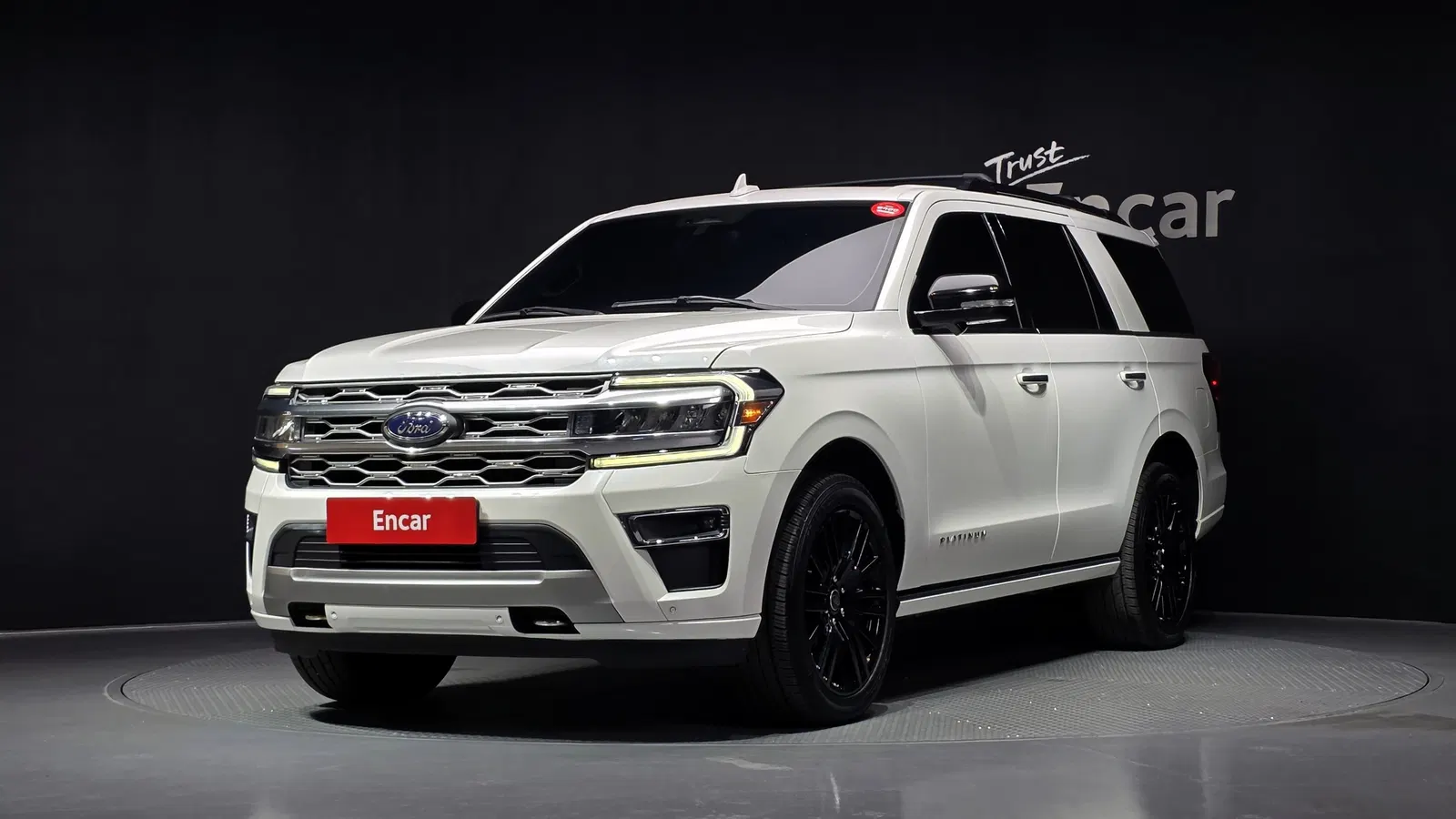 Ford Expedition Platinum 4WD 2023 — photo 1 sur 29