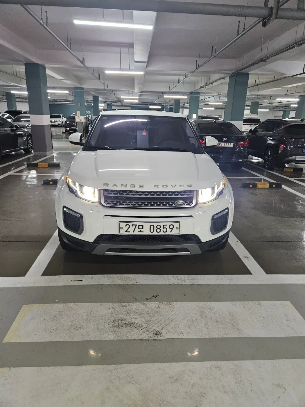 Land Rover Range Rover Evoque 2.0 TD4 SE 2016 — photo 1 sur 12