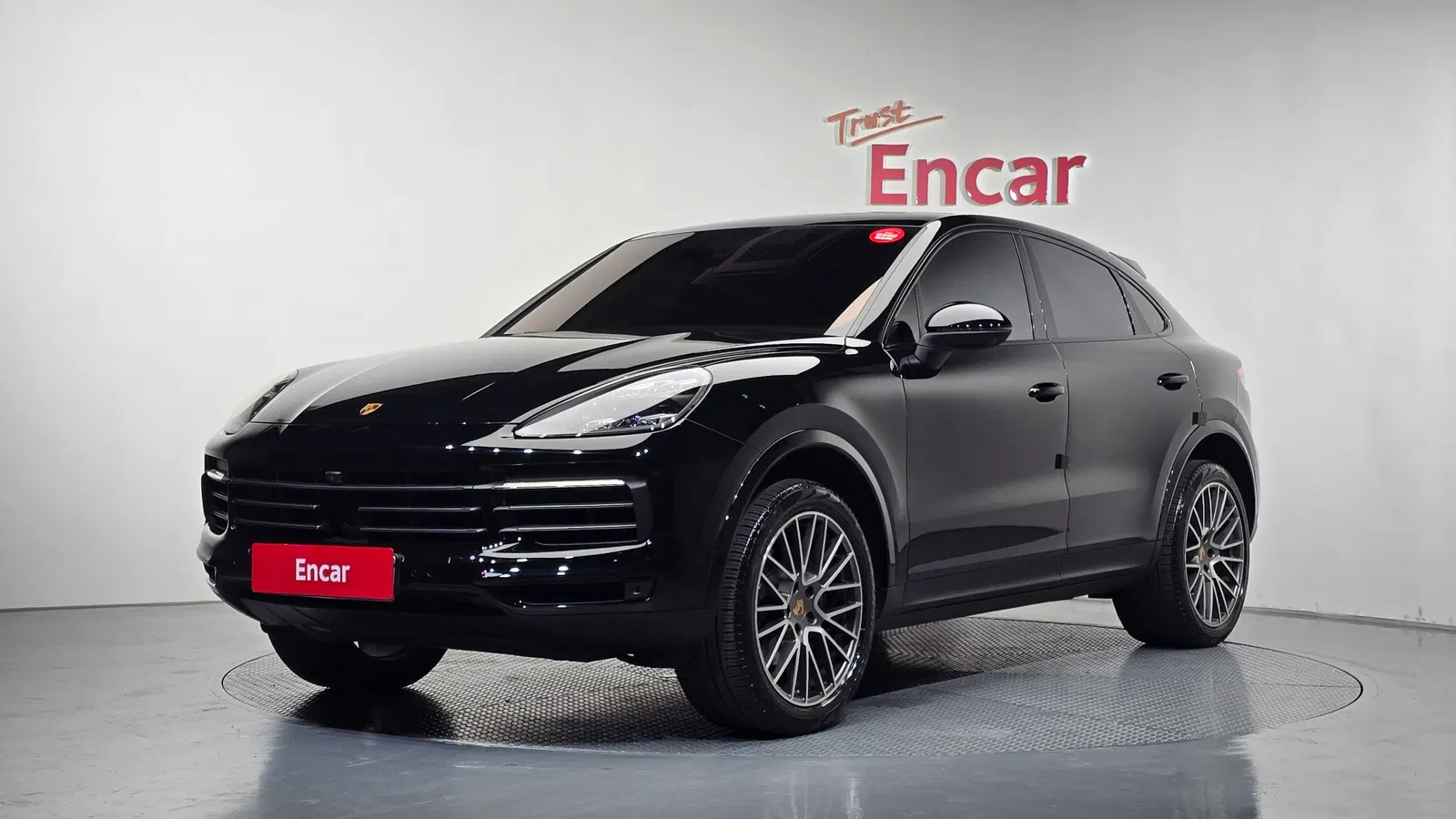 Porsche Cayenne (PO536) 3.0 Coupé Platinum Edition 2023 — photo 1 sur 38