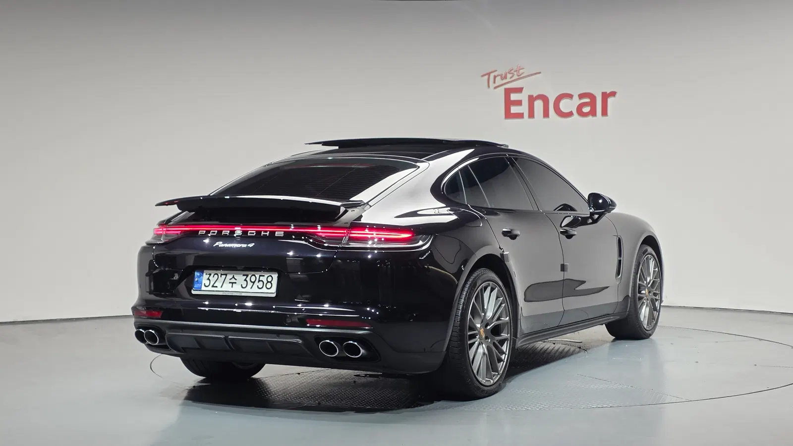 Porsche Panamera (971) 2.9 AWD Platinum Edition 2023 — photo 1 sur 40