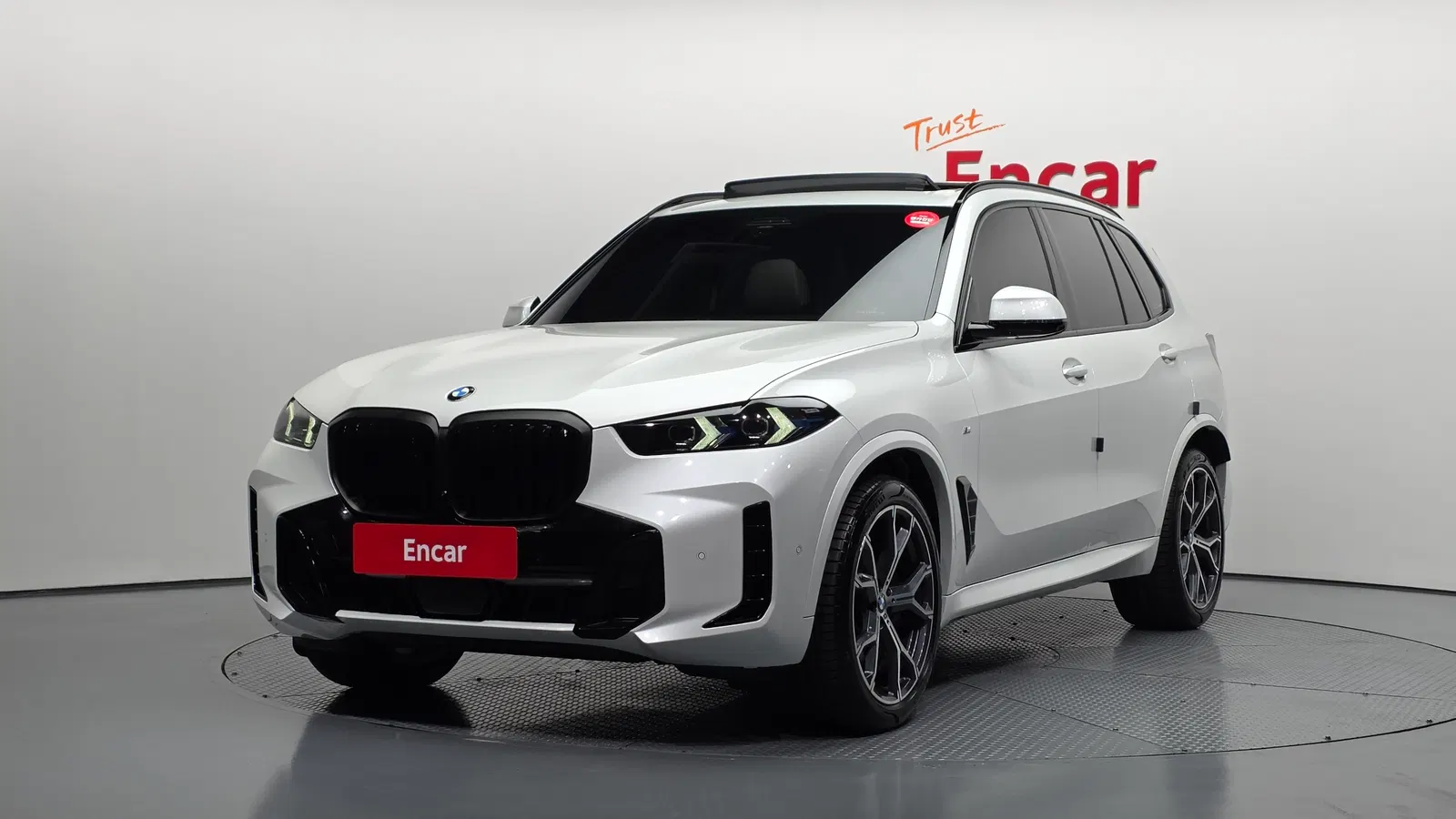 BMW X5 (G05) xDrive 40i M Sport 2025 — photo 1 sur 32