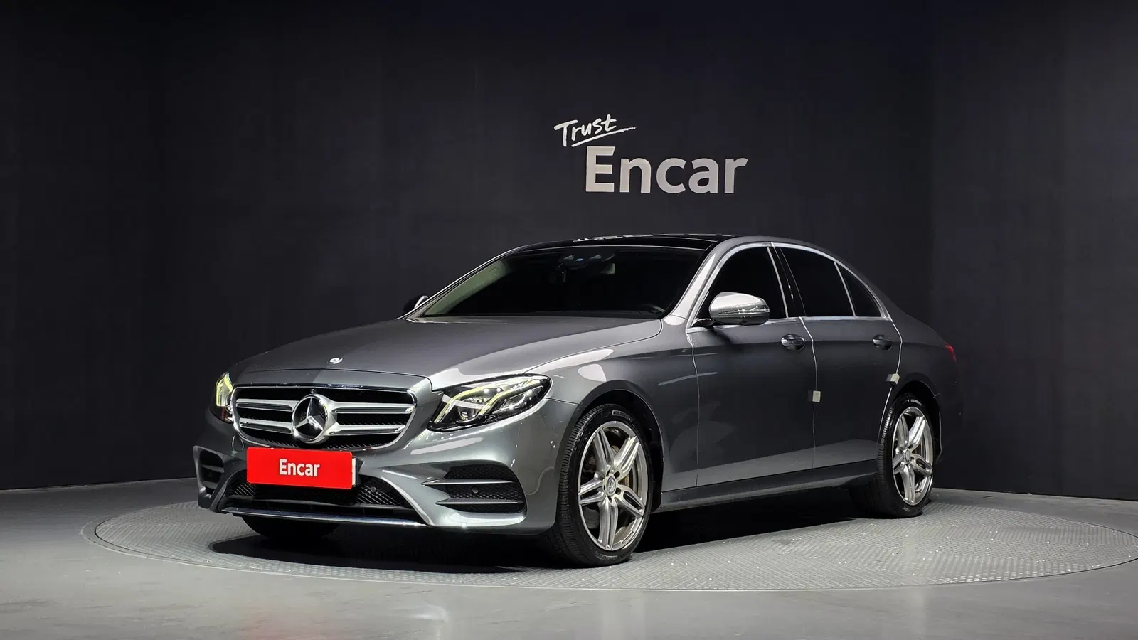 Mercedes-Benz Classe E E350d (W213) 2017 — photo 1 sur 20