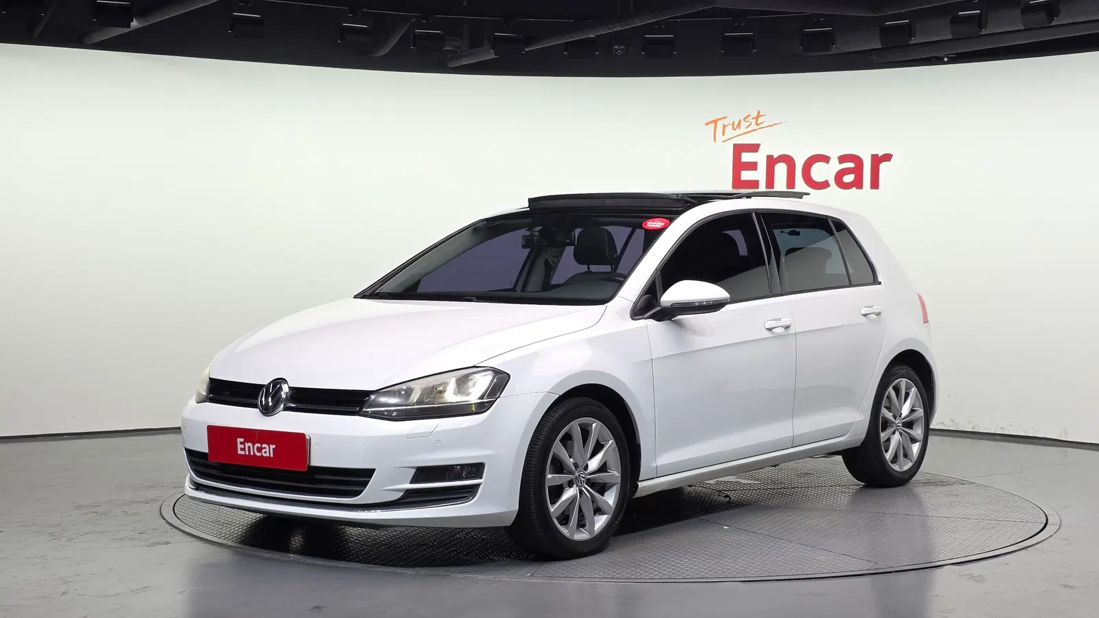 Volkswagen Golf 7e génération 2.0 TDI 2016 — photo 1 sur 20