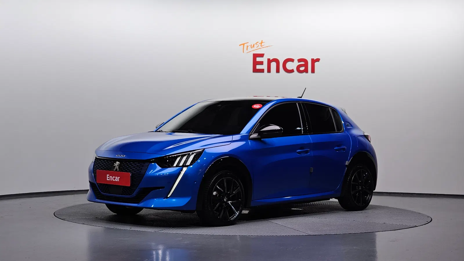 Peugeot e-208 2e génération GT 2023 — photo 1 sur 32