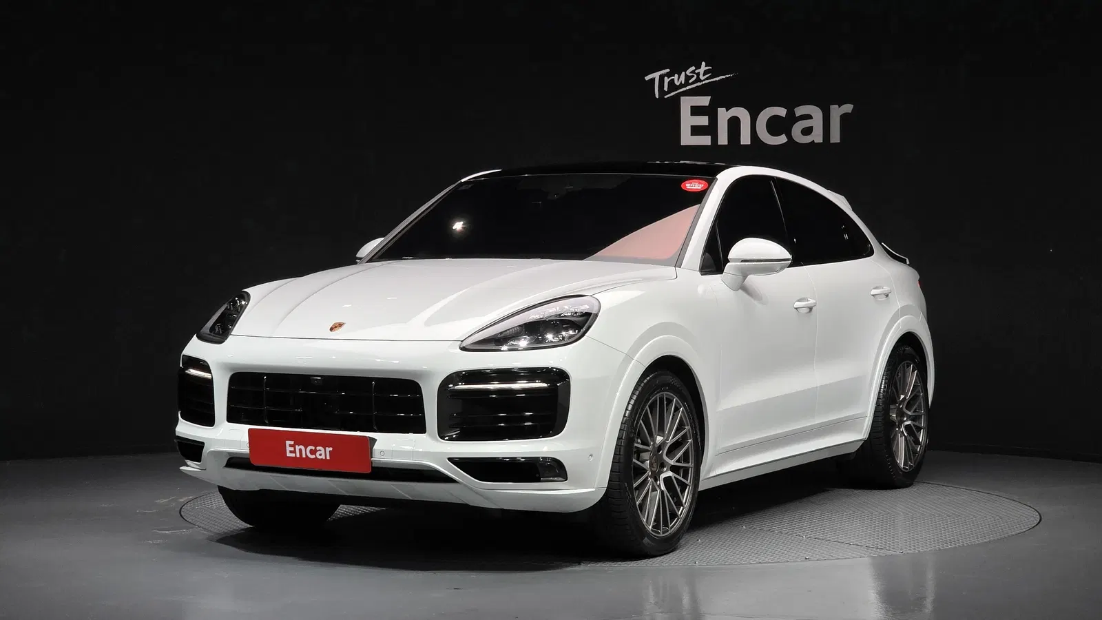 Porsche Cayenne (PO536) 3.0 Coupé Platinum Edition 2023 — photo 1 sur 26