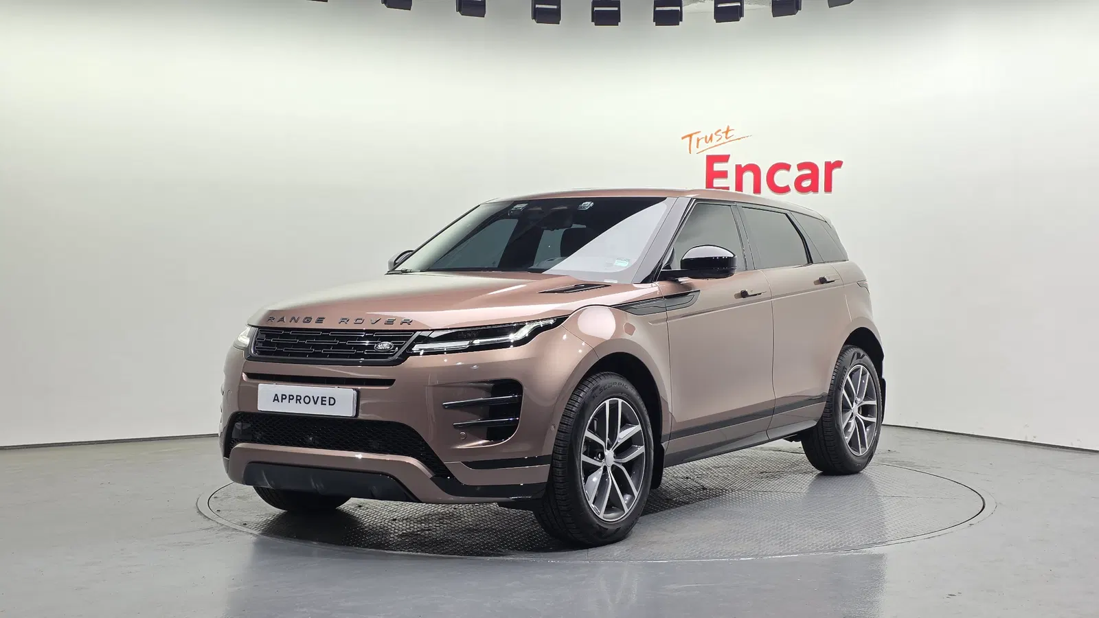 Land Rover Range Rover Evoque 2e génération P250 Dynamic SE 2026 — photo 1 sur 20