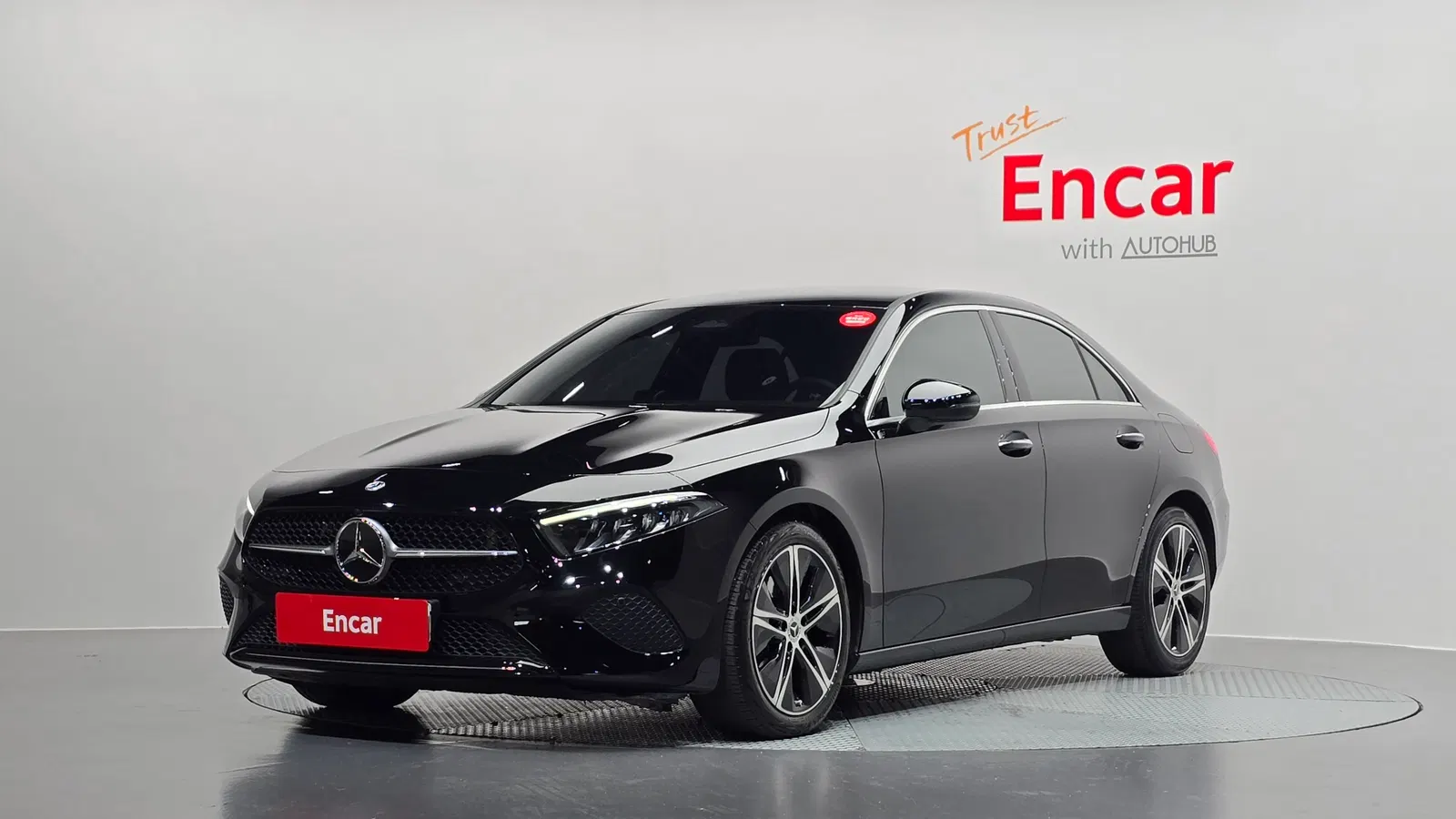 Mercedes-Benz Classe A A220 Berline (W177) 2024 — photo 1 sur 30