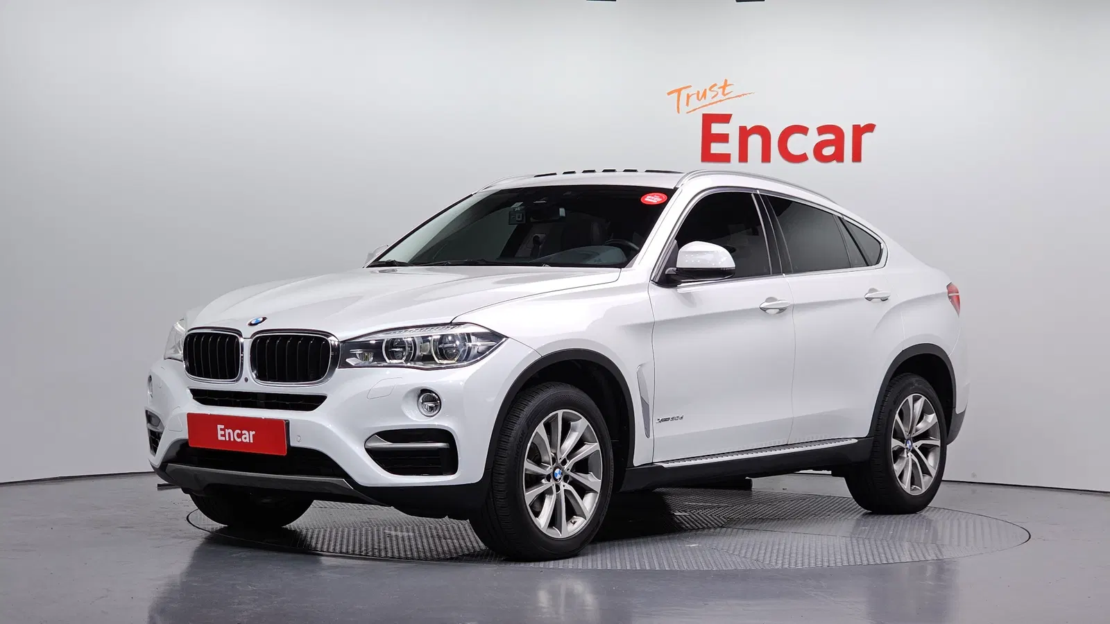 BMW X6 (F16) xDrive 30d 2016 — photo 1 sur 20