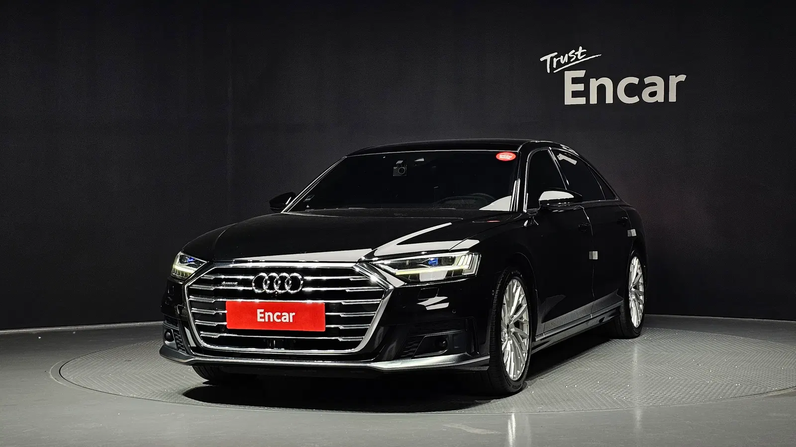 Audi A8 (D5) 55 TFSI Quattro LWB 2021 — photo 1 sur 36
