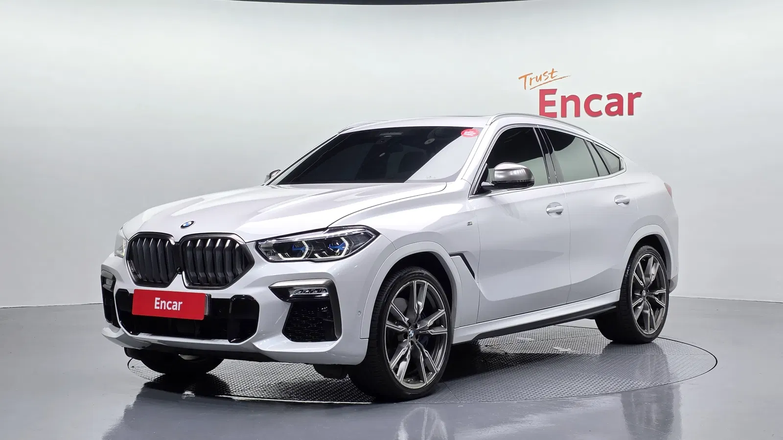 BMW X6 (G06) M50i 2021 — photo 1 sur 20
