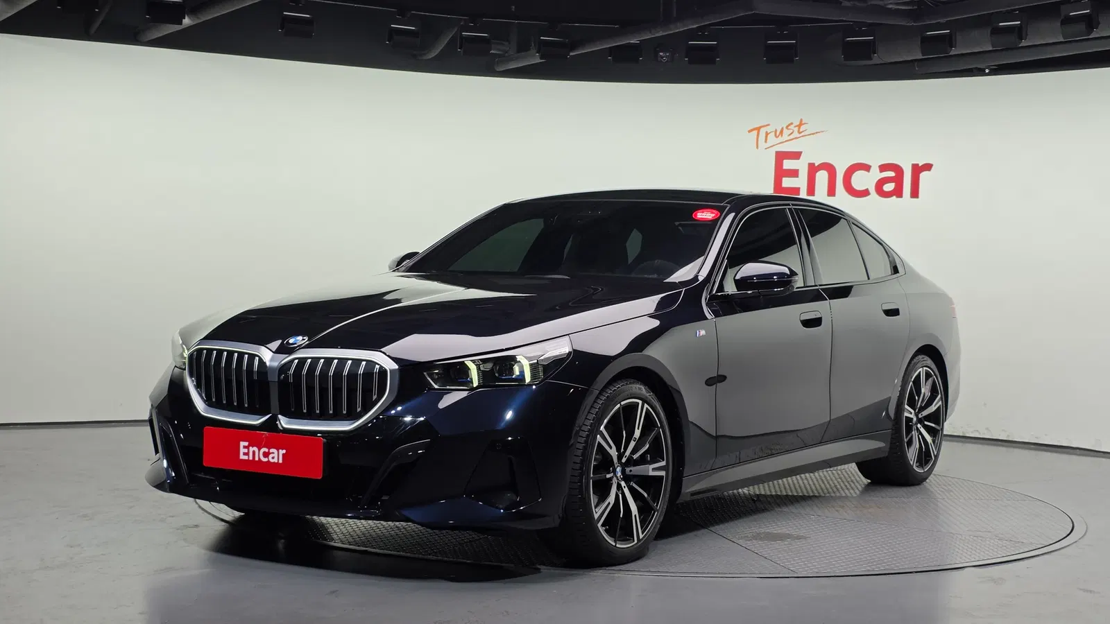 BMW Série 5 (G60) 530i xDrive M Sport 2024 — photo 1 sur 20