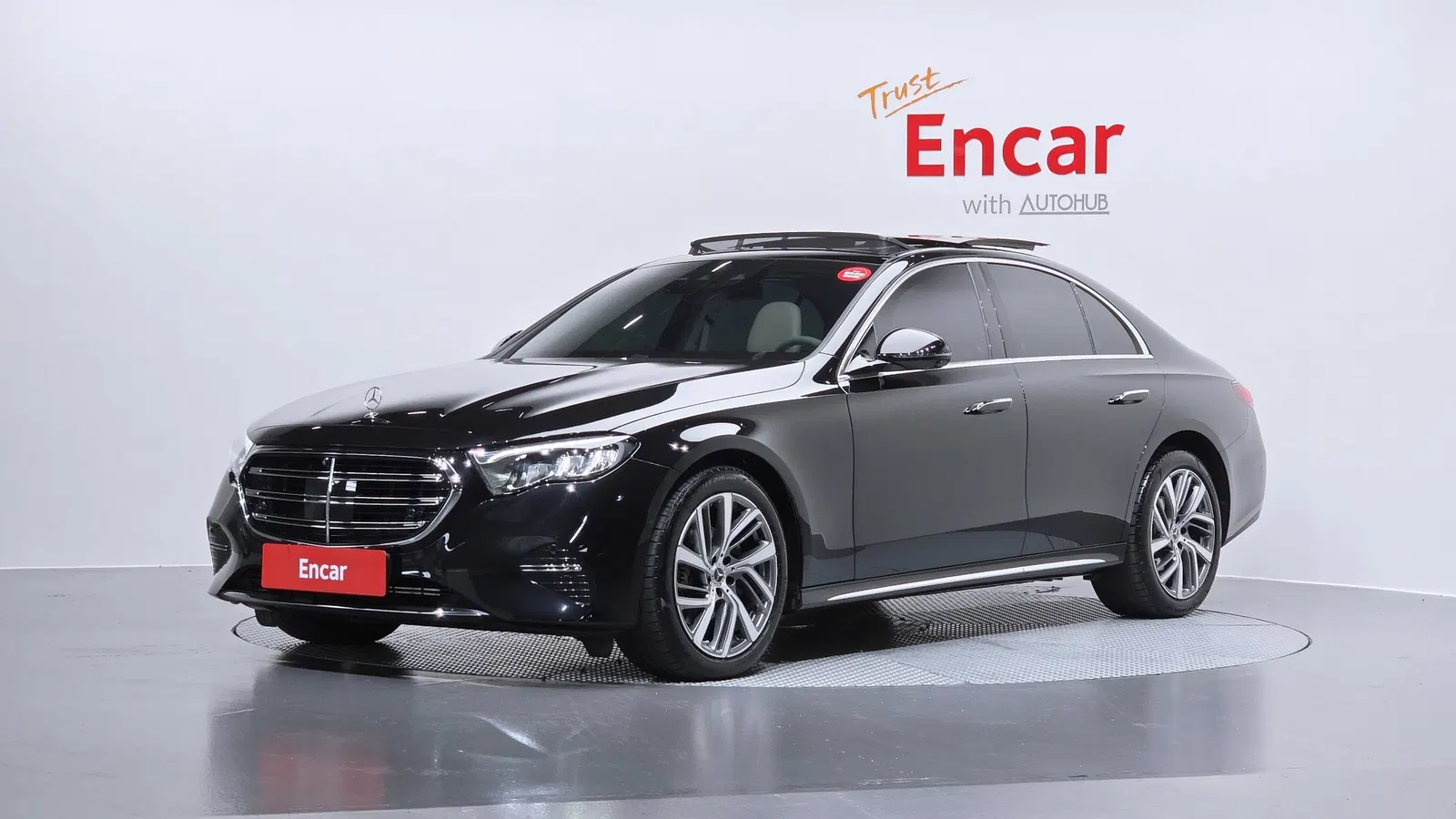 Mercedes-Benz Classe E E220d 4MATIC Exclusive (W214) 2024 — photo 1 sur 30
