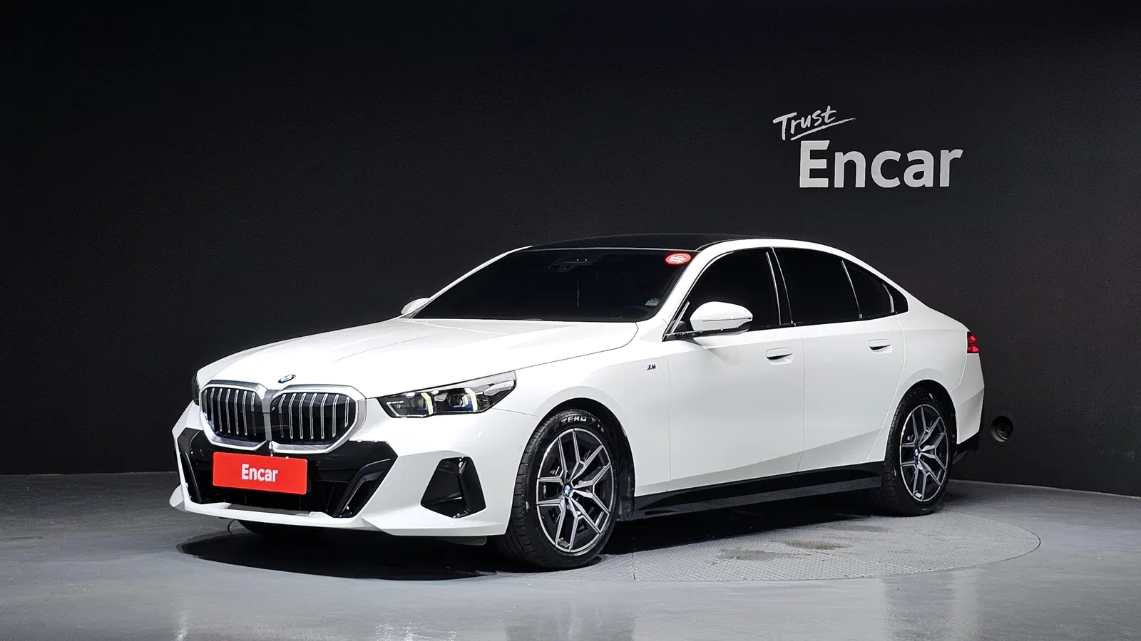 BMW Série 5 (G60) 520i M Sport 2024 — photo 1 sur 20