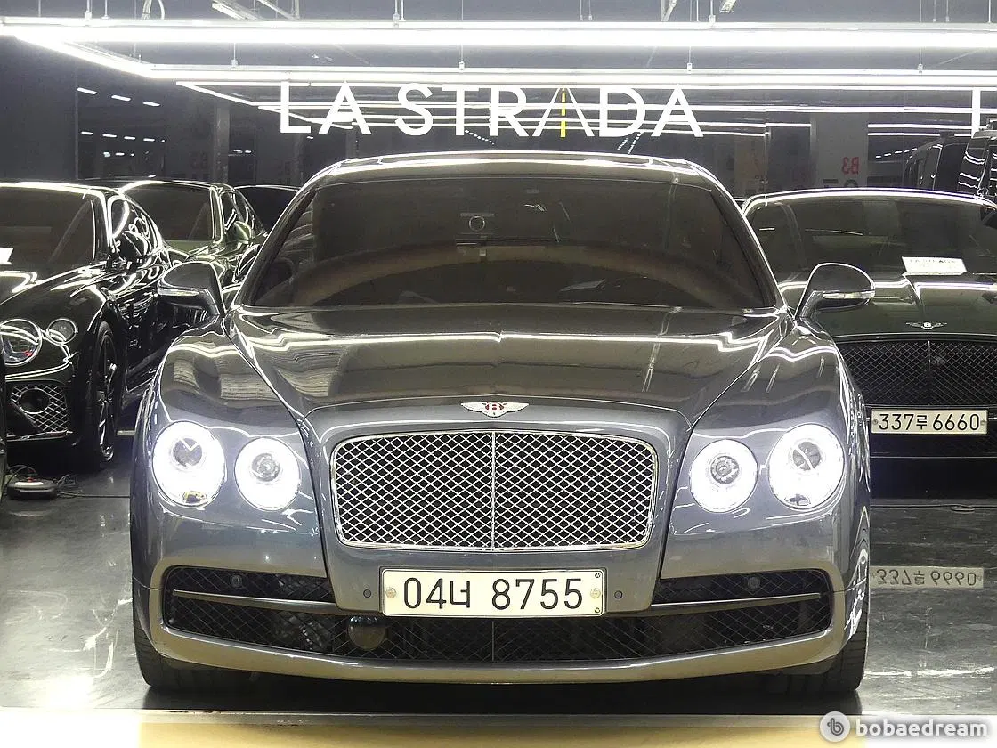 Bentley Flying Spur 2e génération 4.0 2017 — photo 1 sur 26