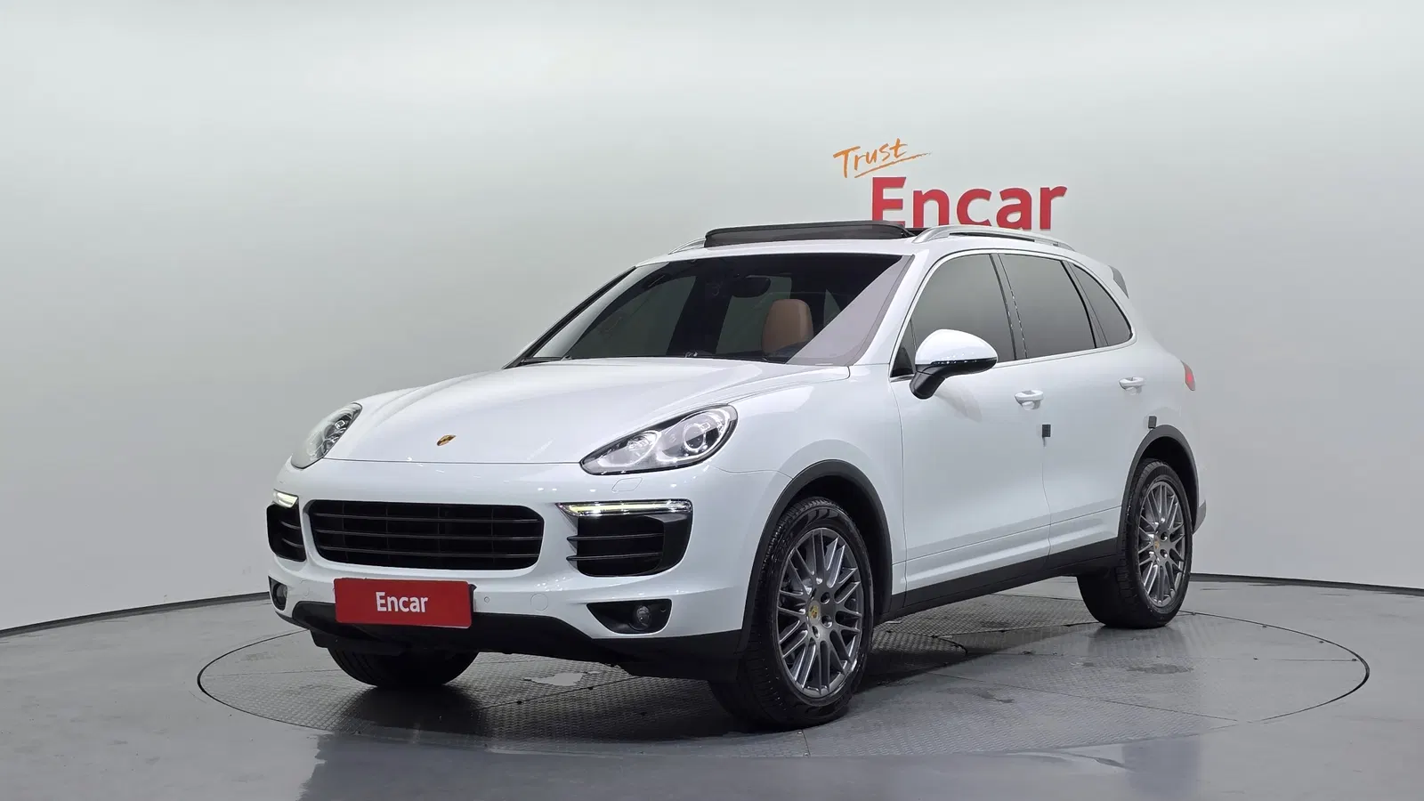Porsche Cayenne 3.6 2016 — photo 1 sur 26