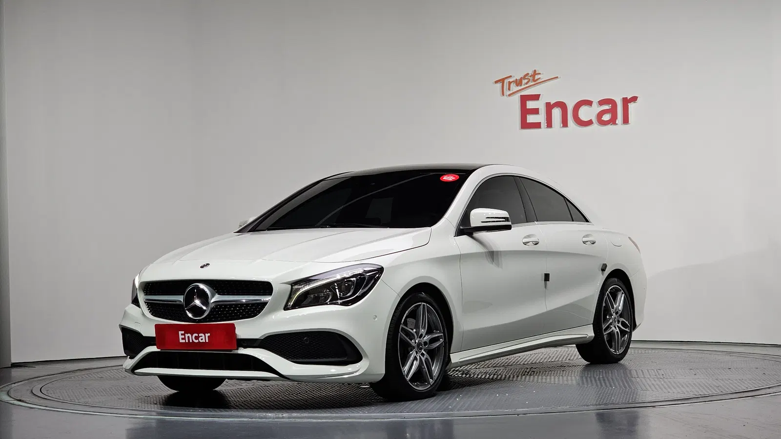 Mercedes-Benz CLA AMG Line · CLA220 (C117) 2018 — photo 1 sur 31