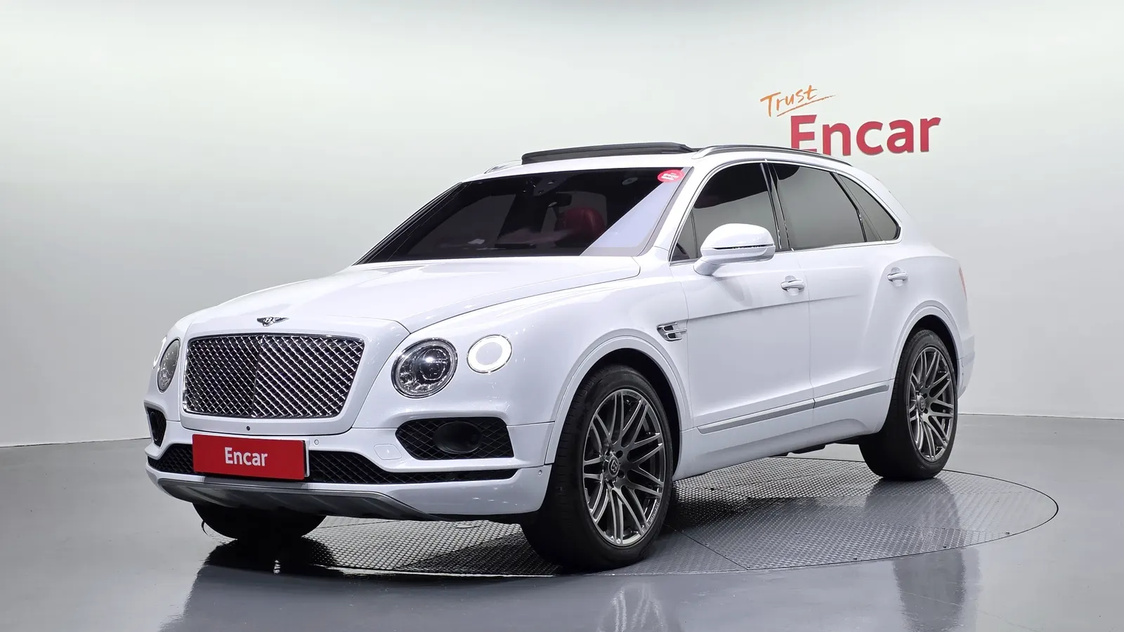 Bentley Bentayga 6.0 W12 2018 — photo 1 sur 20