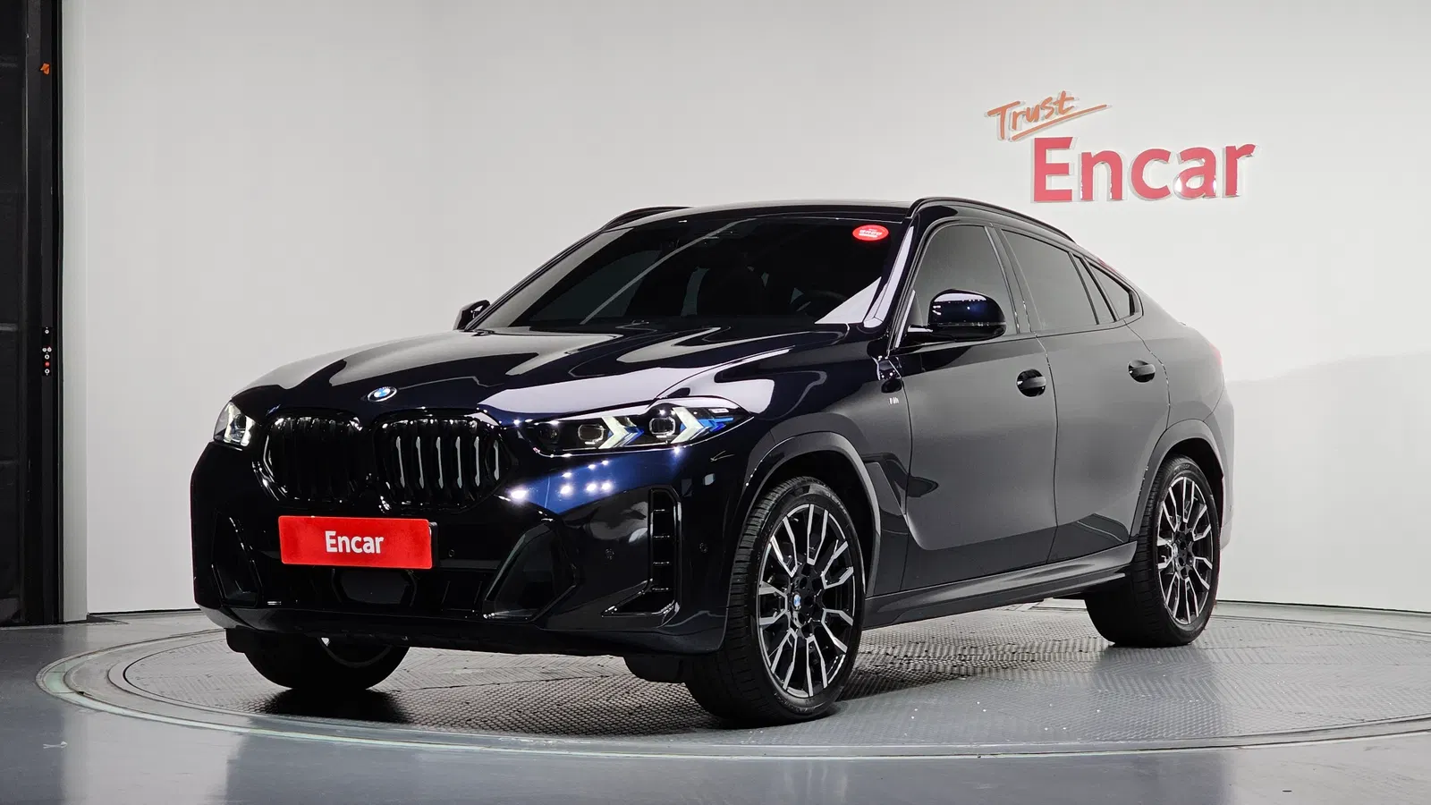 BMW X6 (G06) xDrive40i M Sport 2025 — photo 1 sur 33