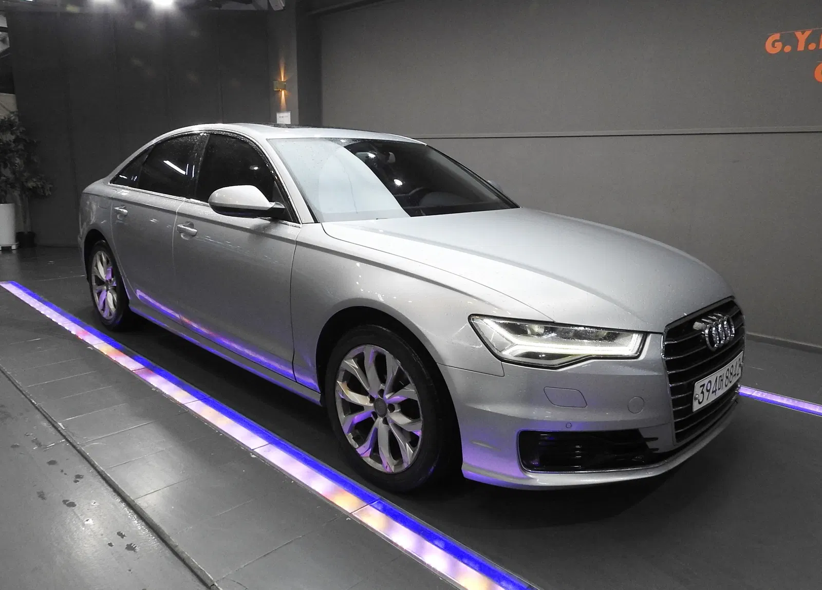Audi A6 35 TDI Premium 2016 — photo 1 sur 26