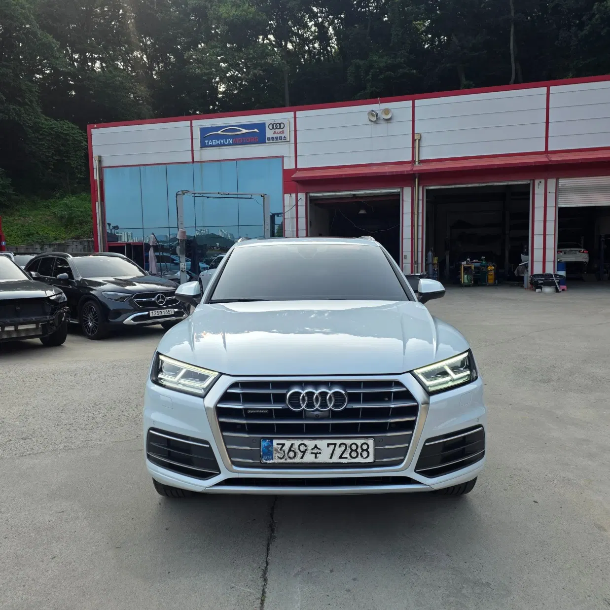 Audi Q5 (FY) 40 TDI Quattro Premium 2020 — photo 1 sur 26