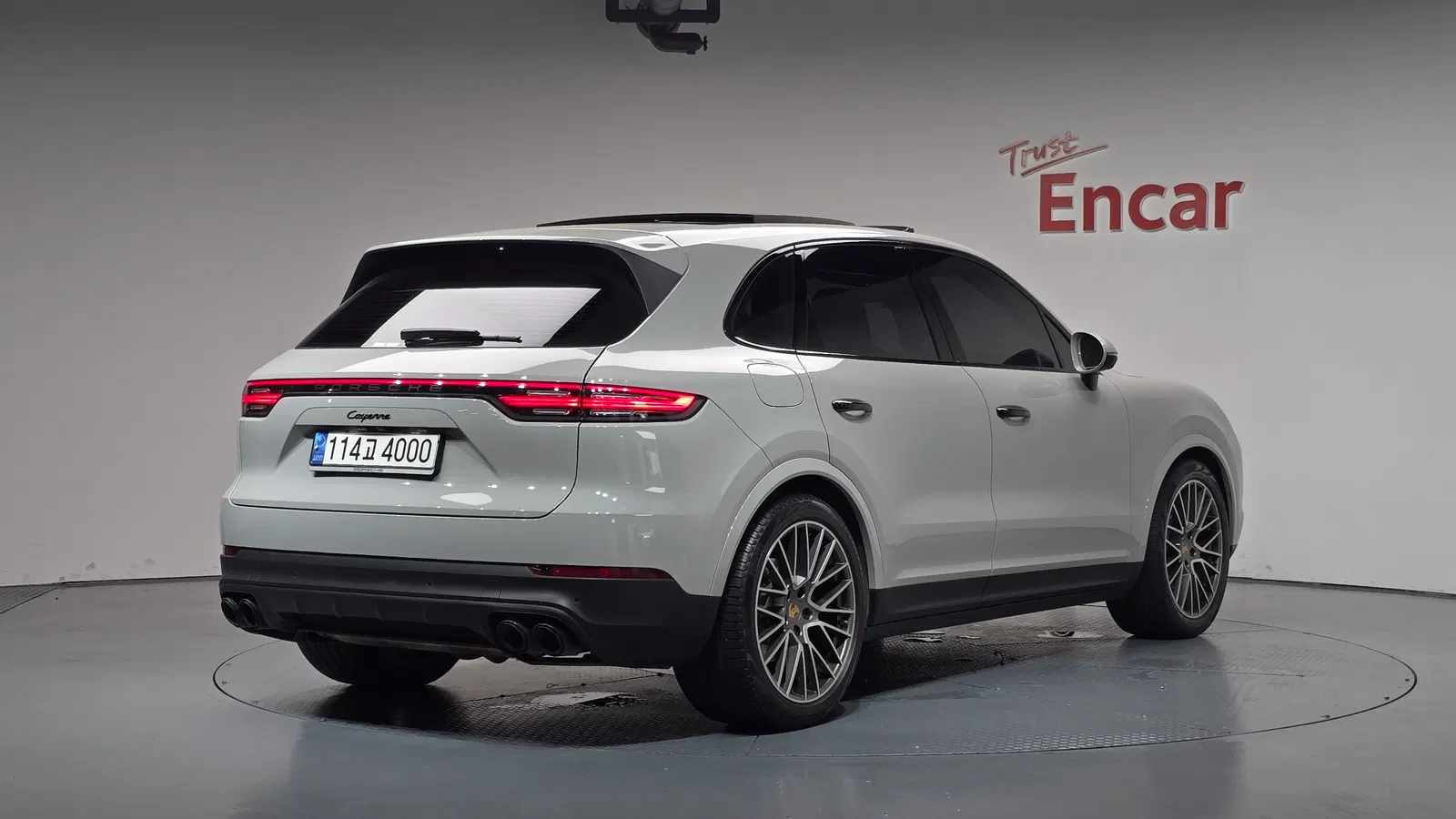 Porsche Cayenne (PO536) 3.0 Platinum Edition 2023 — photo 1 sur 35